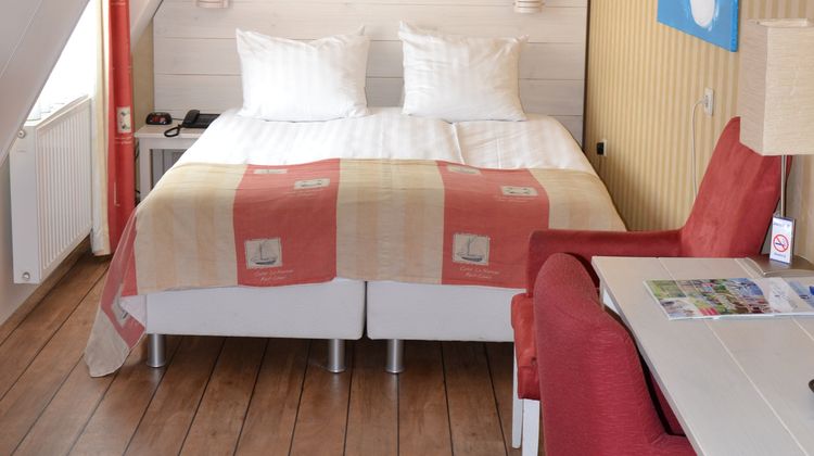 Fletcher Hotel de Cooghen Room
