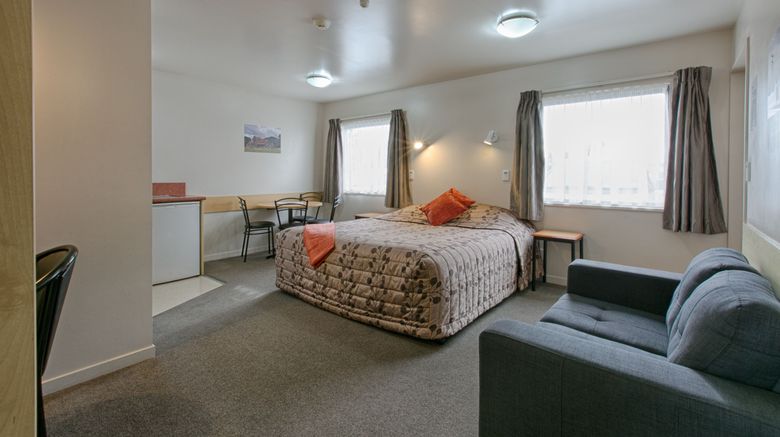<b>Bella Vista Motel Hokitika Room</b>. Images powered by <a href="https://www.leonardoworldwide.com/" title="Leonardo Worldwide" target="_blank">Leonardo</a>.