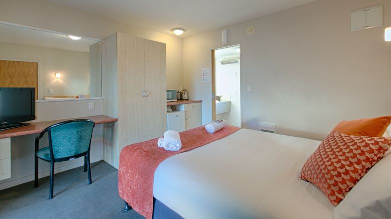 <b>Bella Vista Motel Blenheim Room</b>. Images powered by <a href="https://www.leonardoworldwide.com/" title="Leonardo Worldwide" target="_blank">Leonardo</a>.