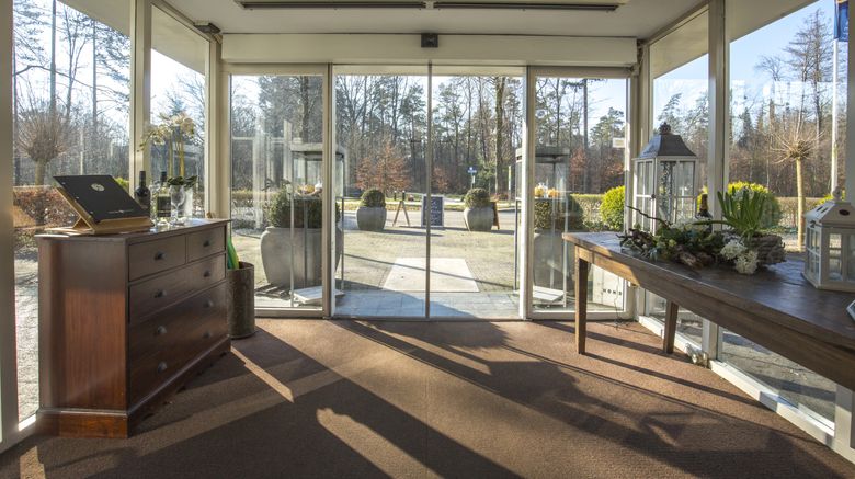 <b>Fletcher Hotel De Mallejan Lobby</b>. Images powered by <a href="https://www.leonardoworldwide.com/" title="Leonardo Worldwide" target="_blank">Leonardo</a>.