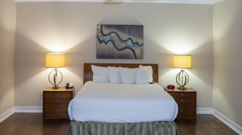 <b>Crystal Palms Beach Resort Room</b>. Images powered by <a href="https://www.leonardoworldwide.com/" title="Leonardo Worldwide" target="_blank">Leonardo</a>.