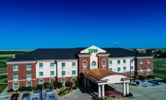Holiday Inn Express Hotel & Suites