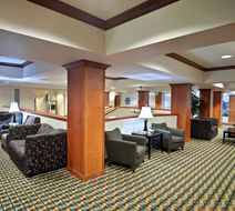 Holiday Inn Express & Suites Nampa Lobby