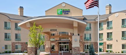 Holiday Inn Express & Suites Nampa Exterior