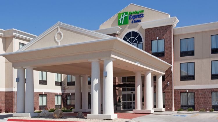 Holiday Inn Express Buffalo Exterior