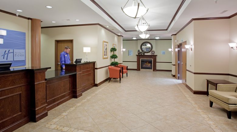 <b>Holiday Inn Express Buffalo Lobby</b>. Images powered by <a href="https://www.leonardoworldwide.com/" title="Leonardo Worldwide" target="_blank">Leonardo</a>.
