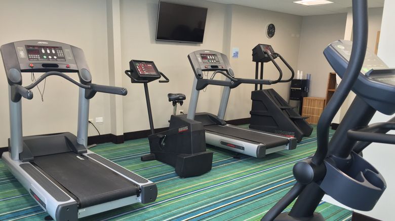 <b>Holiday Inn Express Arlington Heights Health Club</b>. Images powered by <a href="https://www.leonardoworldwide.com/" title="Leonardo Worldwide" target="_blank">Leonardo</a>.
