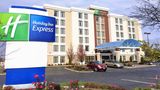 <b>Holiday Inn Express Arlington Heights Exterior</b>. Images powered by <a href="https://www.leonardoworldwide.com/" title="Leonardo Worldwide" target="_blank">Leonardo</a>.