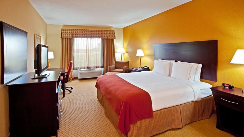 <b>Holiday Inn Express Hotel & Suites Room</b>. Images powered by <a href="https://www.leonardoworldwide.com/" title="Leonardo Worldwide" target="_blank">Leonardo</a>.