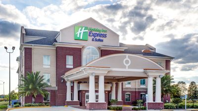 Holiday Inn Express Suites Raceland