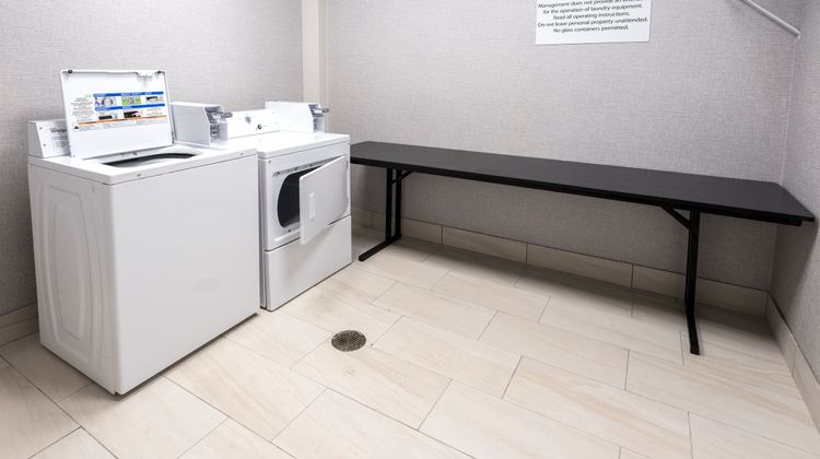 Holiday Inn Express & Suites Commerce Other