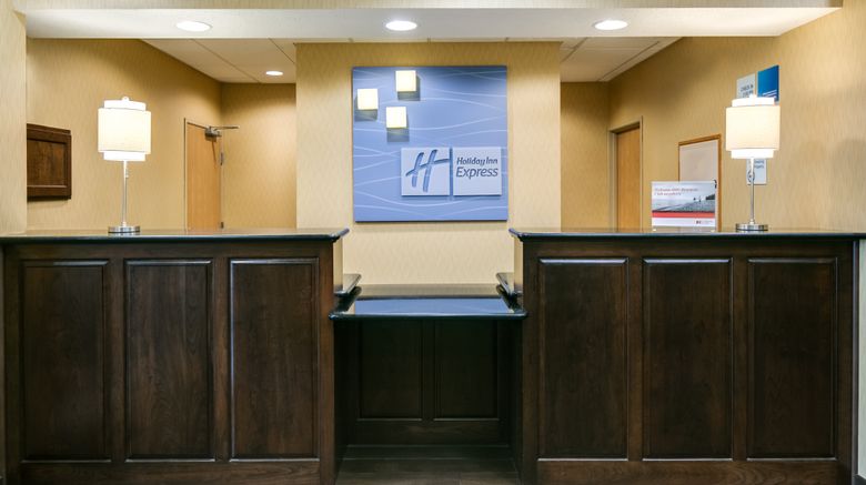 <b>Holiday Inn Express & Suites Clinton Exterior</b>. Images powered by <a href="https://www.leonardoworldwide.com/" title="Leonardo Worldwide" target="_blank">Leonardo</a>.