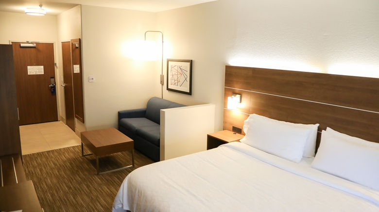 <b>Holiday Inn Express & Suites Suite</b>. Images powered by <a href="https://www.leonardoworldwide.com/" title="Leonardo Worldwide" target="_blank">Leonardo</a>.