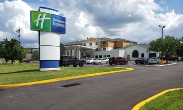 Holiday Inn Express Pittsburgh-North