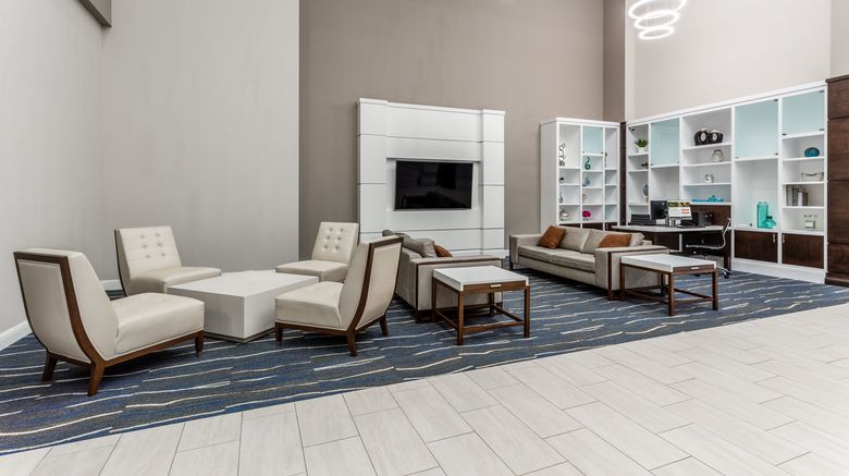 <b>Holiday Inn & Suites Jefferson City Lobby</b>. Images powered by <a href="https://www.leonardoworldwide.com/" title="Leonardo Worldwide" target="_blank">Leonardo</a>.