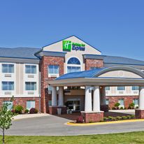 Holiday Inn Express Hotel & Suites