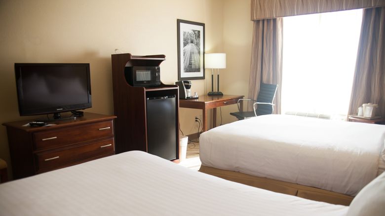 <b>Holiday Inn Express Hotel & Suites Room</b>. Images powered by <a href="https://www.leonardoworldwide.com/" title="Leonardo Worldwide" target="_blank">Leonardo</a>.