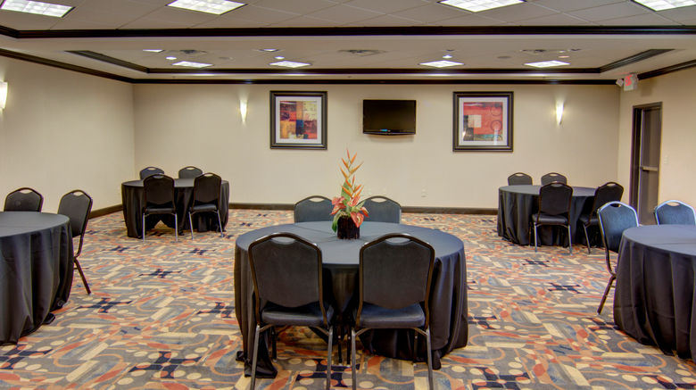 <b>Holiday Inn Express Hotel & Stes Paris Meeting</b>. Images powered by <a href="https://www.leonardoworldwide.com/" title="Leonardo Worldwide" target="_blank">Leonardo</a>.