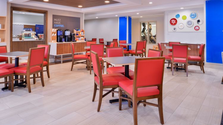 Holiday Inn Express Hotel & Suites Restaurant