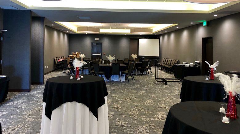 <b>Holiday Inn & Suites Silicon Valley Meeting</b>. Images powered by <a href="https://www.leonardoworldwide.com/" title="Leonardo Worldwide" target="_blank">Leonardo</a>.