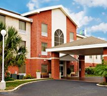 Holiday Inn Express Exterior