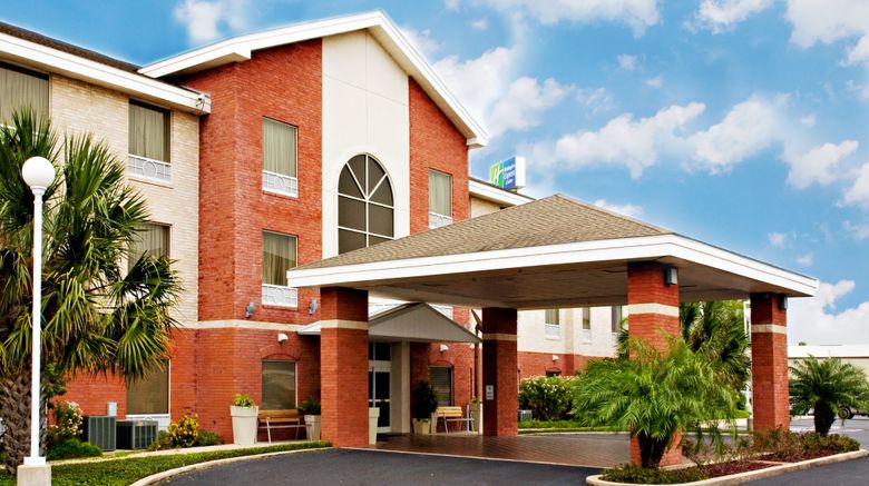 <b>Holiday Inn Express Exterior</b>. Images powered by <a href="https://www.leonardoworldwide.com/" title="Leonardo Worldwide" target="_blank">Leonardo</a>.