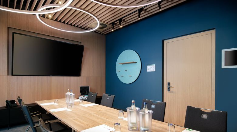 <b>Holiday Inn Osnabrueck Meeting</b>. Images powered by <a href="https://www.leonardoworldwide.com/" title="Leonardo Worldwide" target="_blank">Leonardo</a>.
