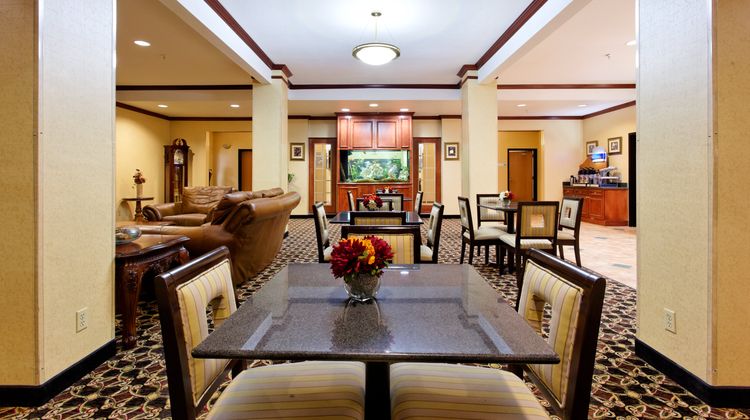 Holiday Inn Express Crockett Restaurant