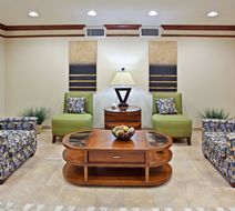Holiday Inn Express Hotel & Suites Lobby