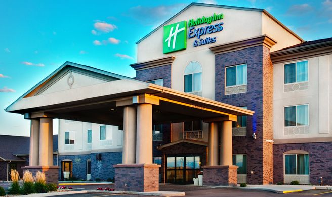 Holiday Inn Express Sheldon Exterior