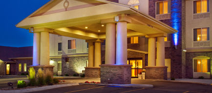 Holiday Inn Express Sheldon Exterior