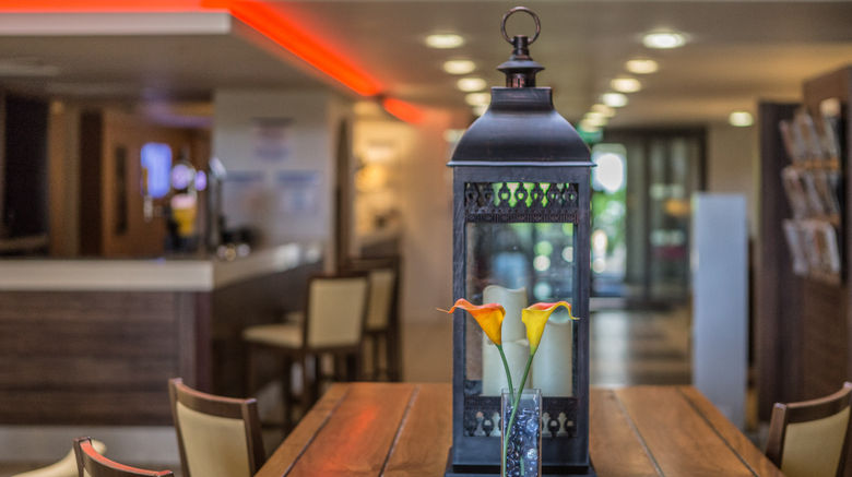<b>Holiday Inn Express Colchester Restaurant</b>. Images powered by <a href="https://www.leonardoworldwide.com/" title="Leonardo Worldwide" target="_blank">Leonardo</a>.