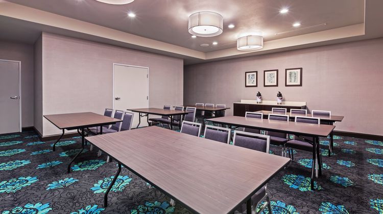 Holiday Inn Express & Suites Killeen Meeting