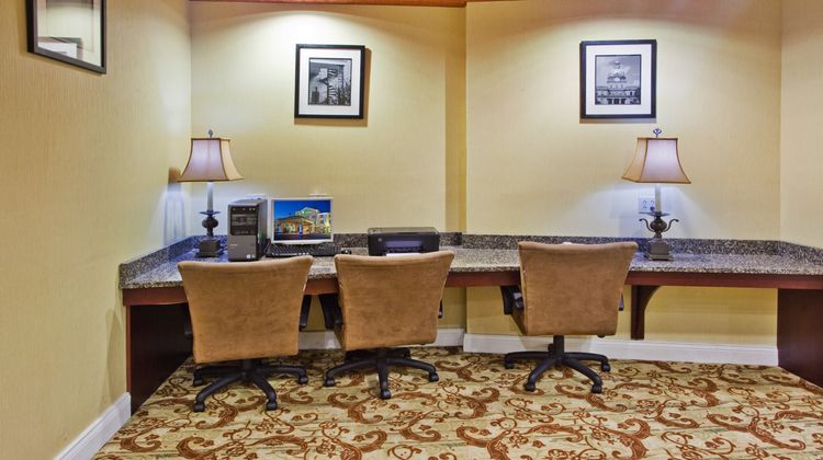 Holiday Inn Express Savannah Airport Other
