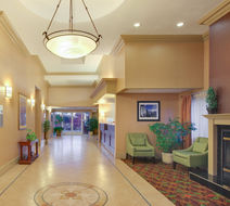Holiday Inn Express Oakdale Exterior