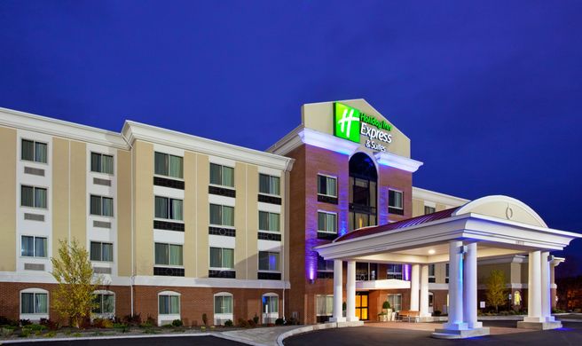 Holiday Inn Express Niagara Falls Exterior