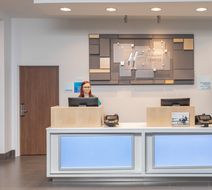 Holiday Inn Express Pensacola Beach Lobby