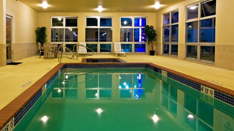 <b>Holiday Inn Express Shamrock N Pool</b>. Images powered by <a href="https://www.leonardoworldwide.com/" title="Leonardo Worldwide" target="_blank">Leonardo</a>.
