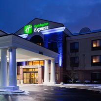 Holiday Inn Express Brown Deer/Mequon