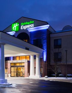 Holiday Inn Express Brown Deer/Mequon