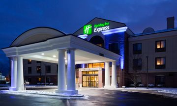Holiday Inn Express Brown Deer/Mequon