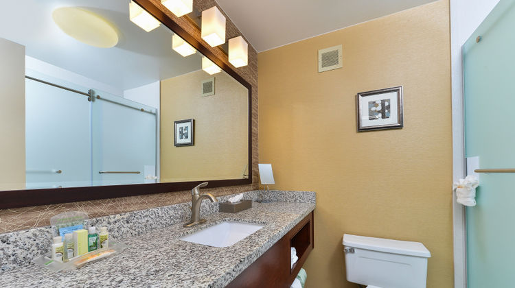 Holiday Inn at Buffalo Bill Village Room