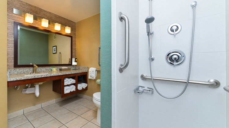 Holiday Inn at Buffalo Bill Village Room
