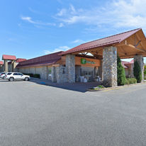 Holiday Inn at Buffalo Bill Village
