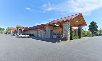 Holiday Inn at Buffalo Bill Village