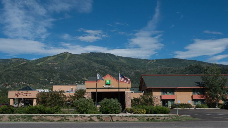 <b>Holiday Inn Steamboat Springs Exterior</b>. Images powered by <a href="https://www.leonardoworldwide.com/" title="Leonardo Worldwide" target="_blank">Leonardo</a>.