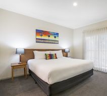 Quest Tamworth Room