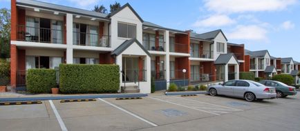 Quest Tamworth Exterior