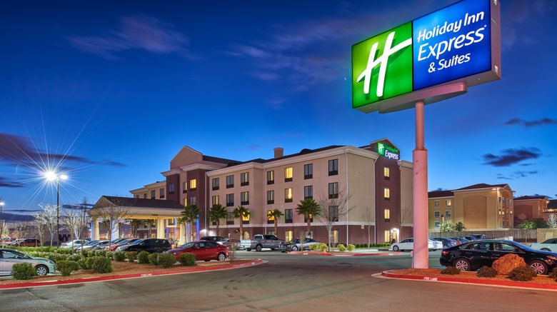 <b>Holiday Inn Express/Suites El Paso Arpt Exterior</b>. Images powered by <a href="https://www.leonardoworldwide.com/" title="Leonardo Worldwide" target="_blank">Leonardo</a>.