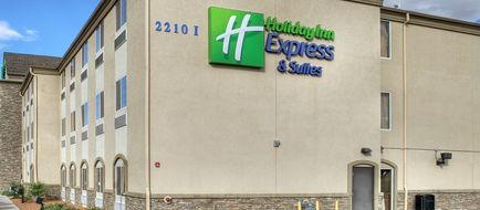 Holiday Inn Express Hotel & Suites Exterior